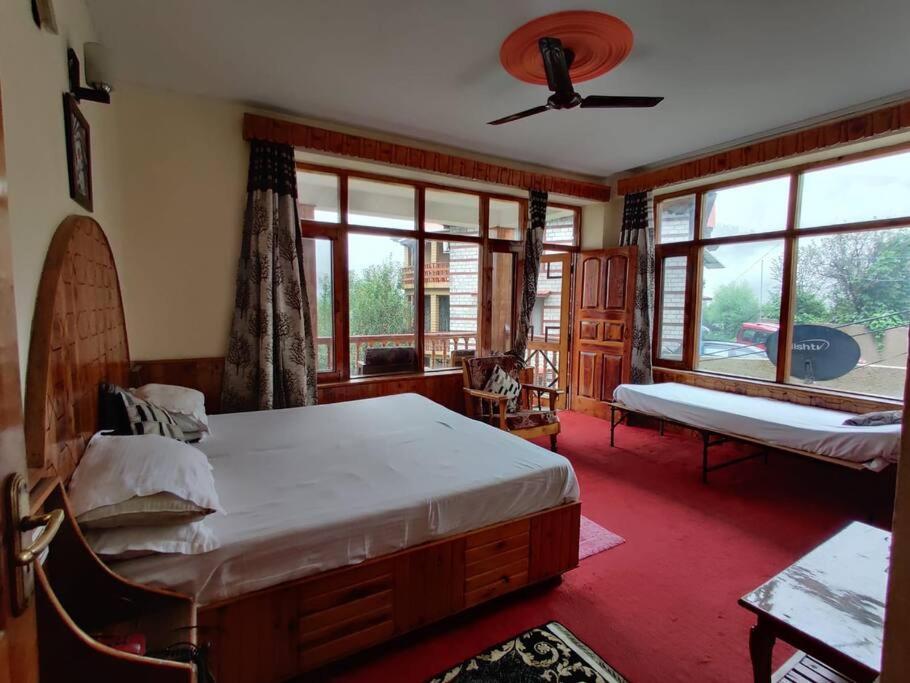 Aroma Taru Villa / Cottage ,Manali Εξωτερικό φωτογραφία